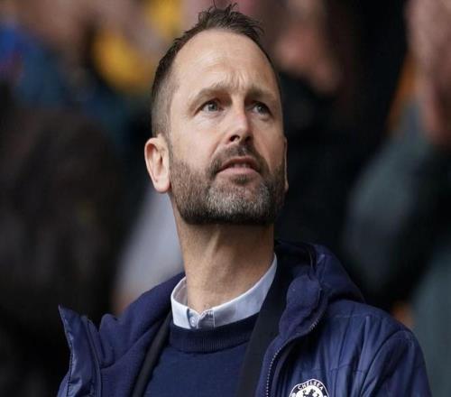 歐洲杯獎盃,致敬歐足聯,首任秘書長,乐鱼体育,乐鱼体育官网,中国乐鱼体育,乐鱼体育入口