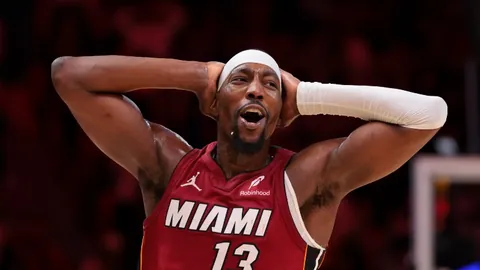 “巴黎圣日耳曼迎战布雷斯特欧冠预热：队内头号射手连破七关，火力强劲”